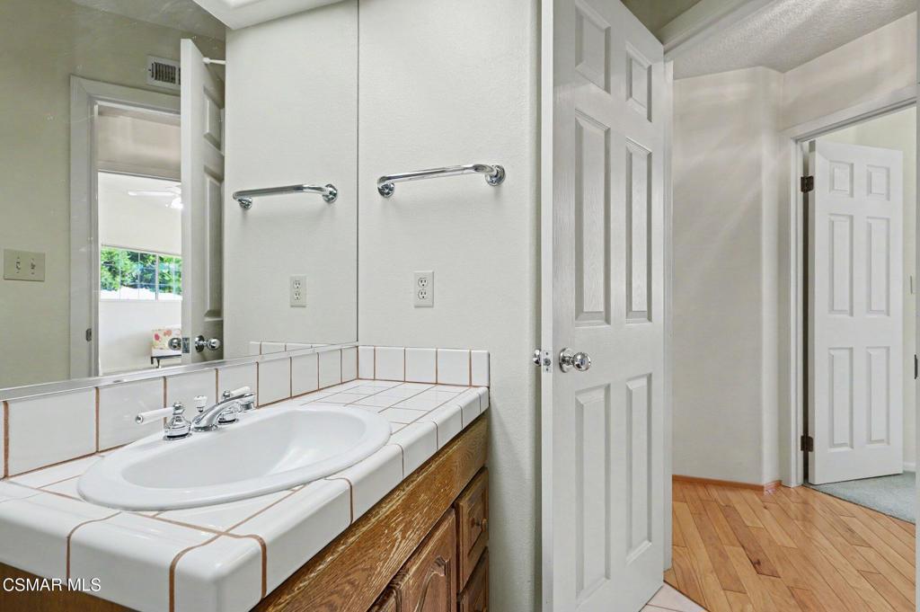 1635 Bridgegate Street Property Photo 38