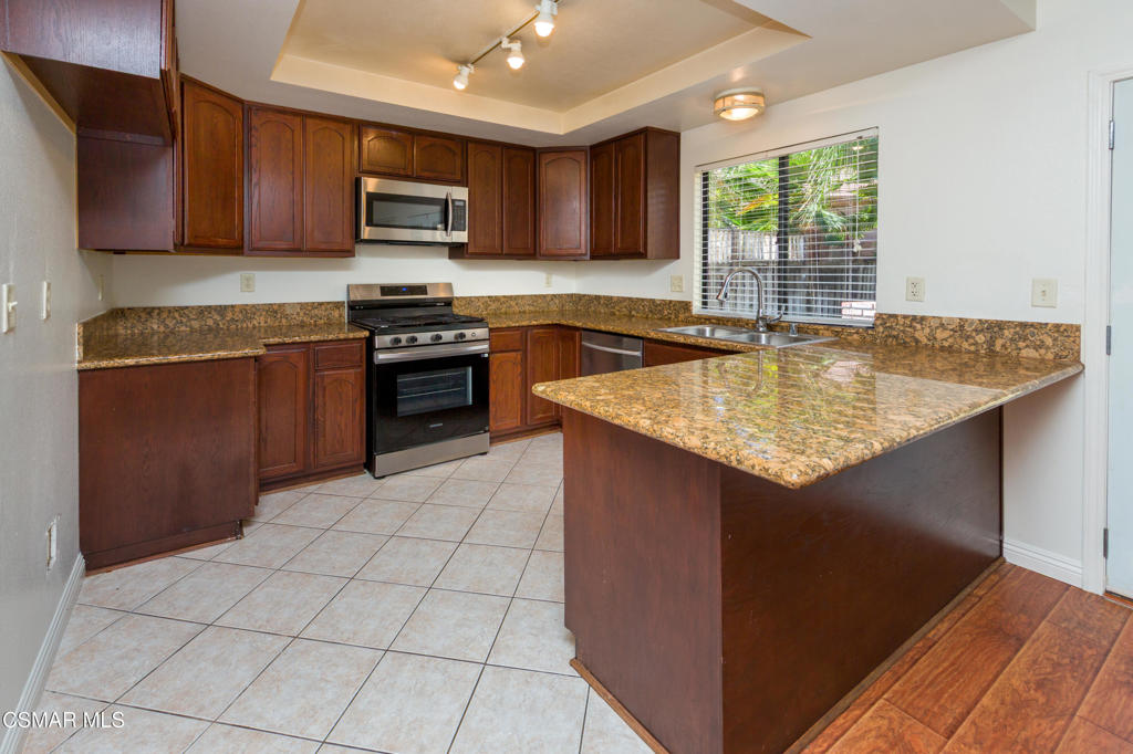 4117 Lost Springs Drive Property Photo 17