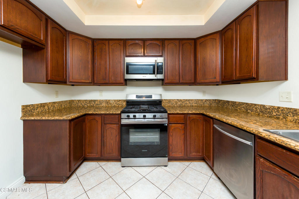 4117 Lost Springs Drive Property Photo 22