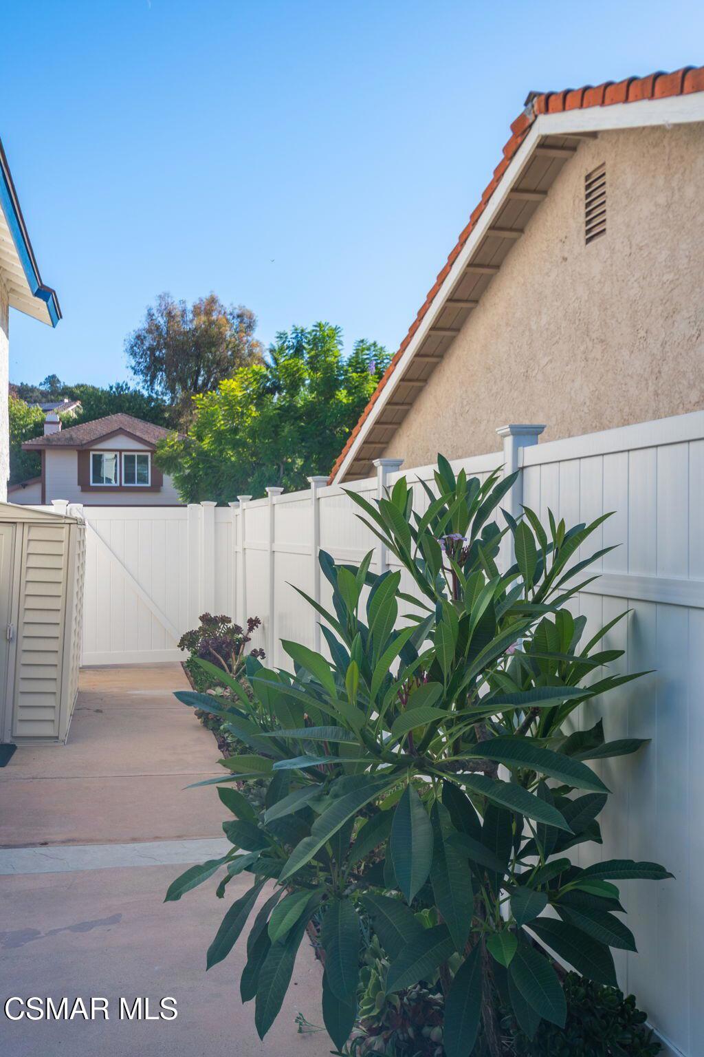 3073 Charlotte Street Property Photo 40