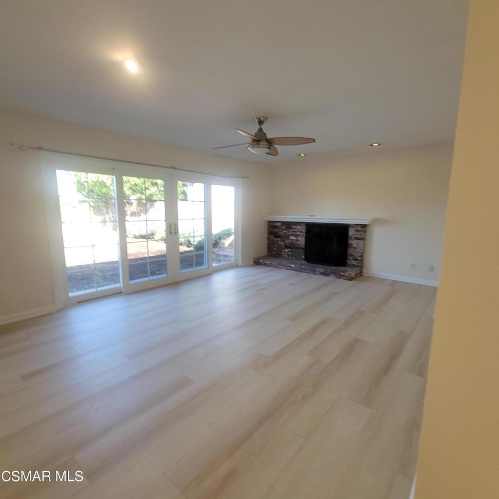 2117 Samson Avenue Property Photo 5