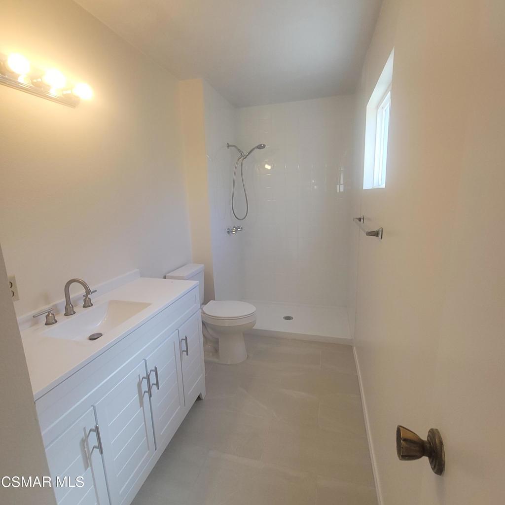 2117 Samson Avenue Property Photo 17