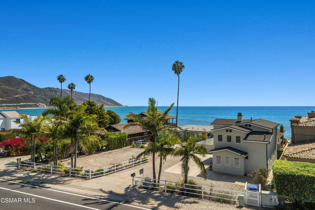 3762 Pacific Coast Highway Property Photo 9