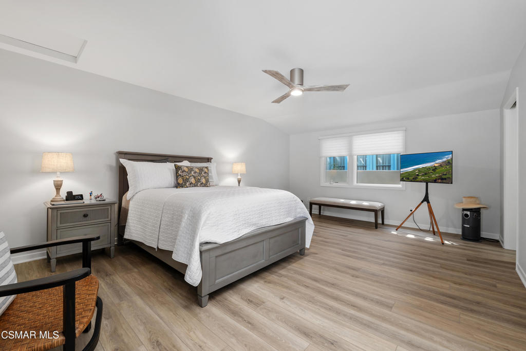 3762 Pacific Coast Highway Property Photo 19