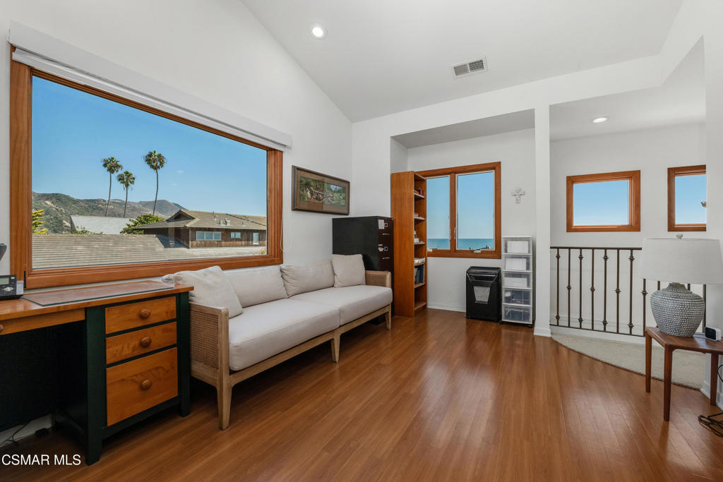 3762 Pacific Coast Highway Property Photo 55