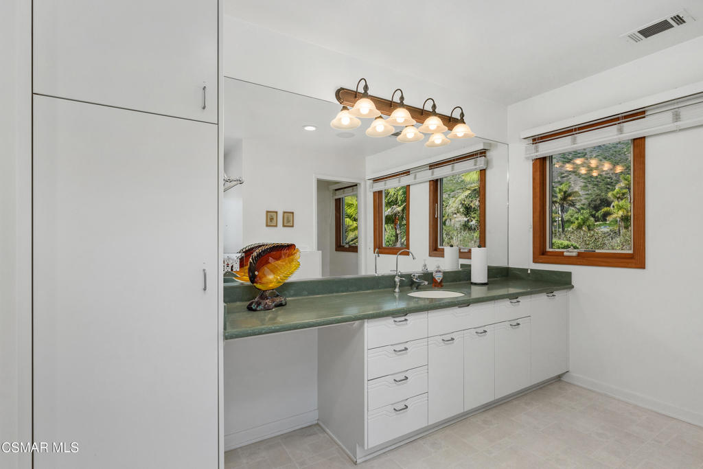 3762 Pacific Coast Highway Property Photo 69