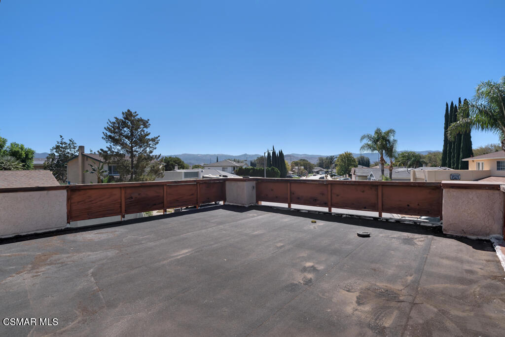 2491 N Castlemont Court Property Photo 32