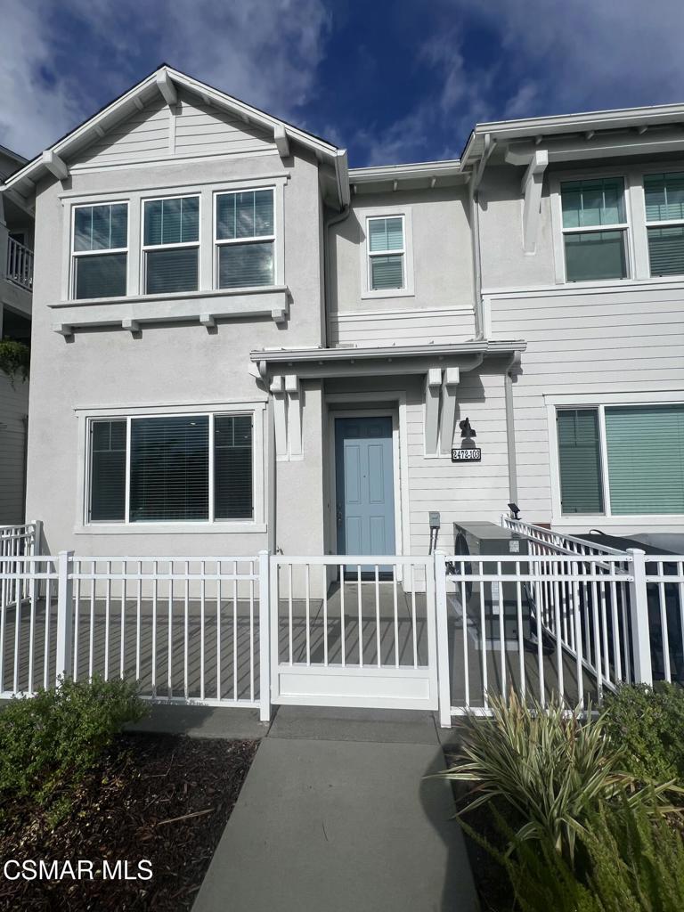 2472 Haley Point Drive 103 Property Photo 1