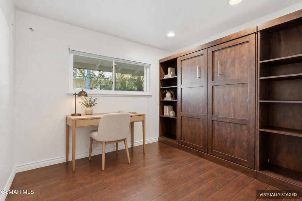 2093 Covington Avenue Property Photo 21