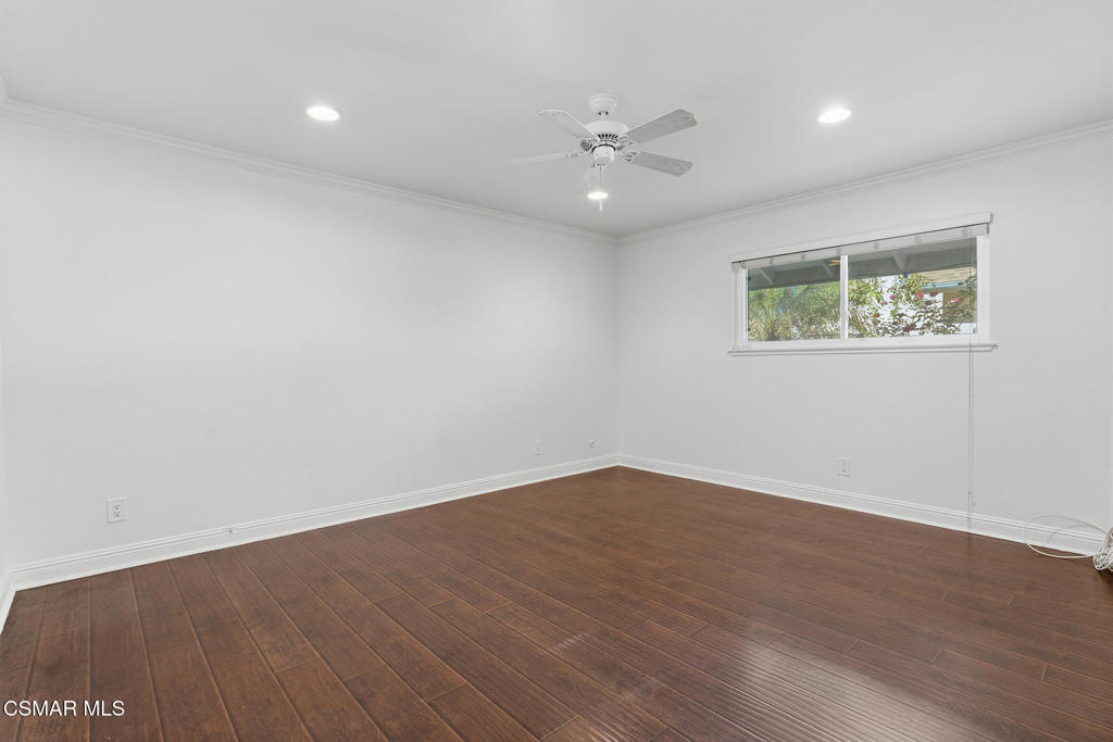 2093 Covington Avenue Property Photo 26