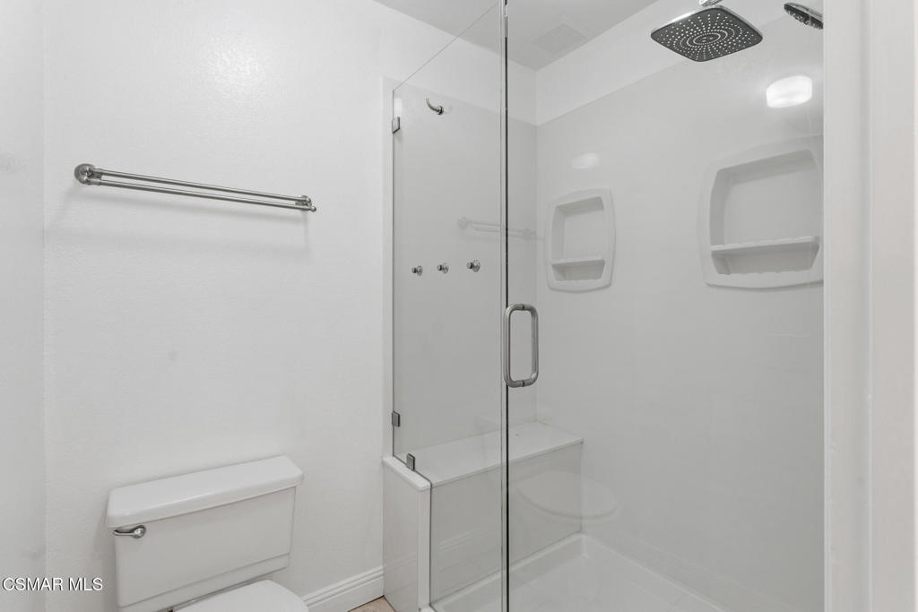 2093 Covington Avenue Property Photo 29
