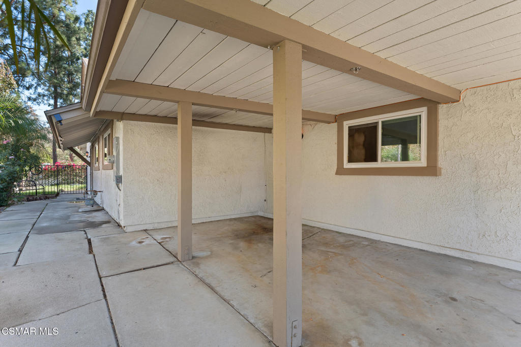 2093 Covington Avenue Property Photo 38