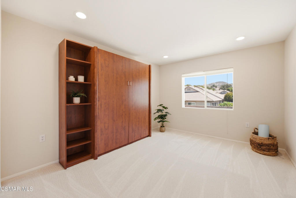 2043 Tulip Avenue Property Photo 25