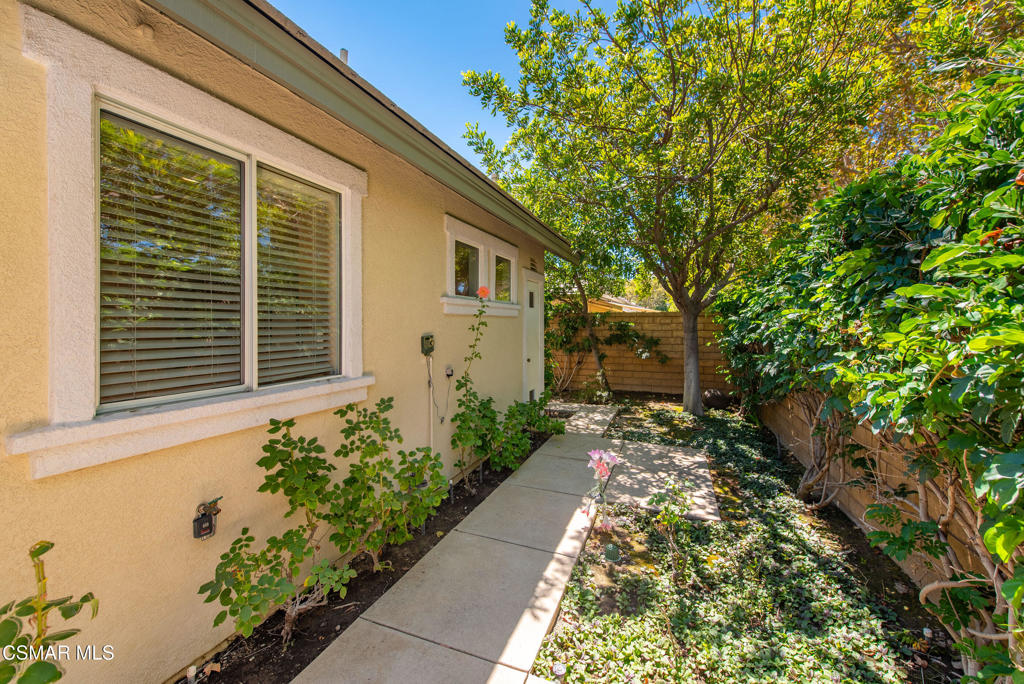 2043 Tulip Avenue Property Photo 31