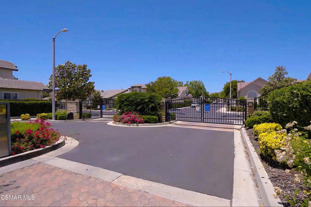 2043 Tulip Avenue Property Photo 36
