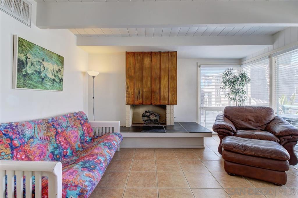 230005570SD Property Photo 18