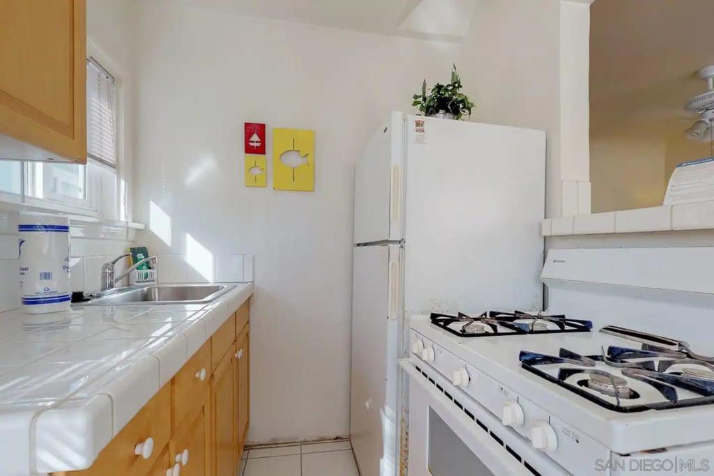 230005571SD Property Photo 8
