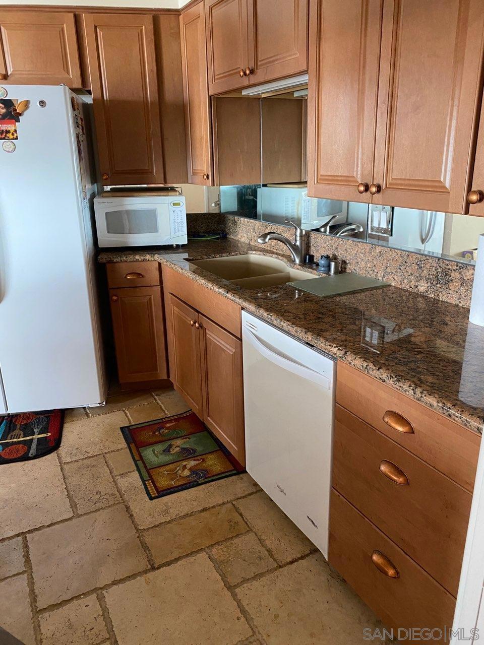 4909 Orchard Ave 101 Property Photo 4