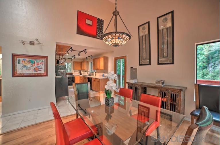 16885 Laurel Road Property Photo 3