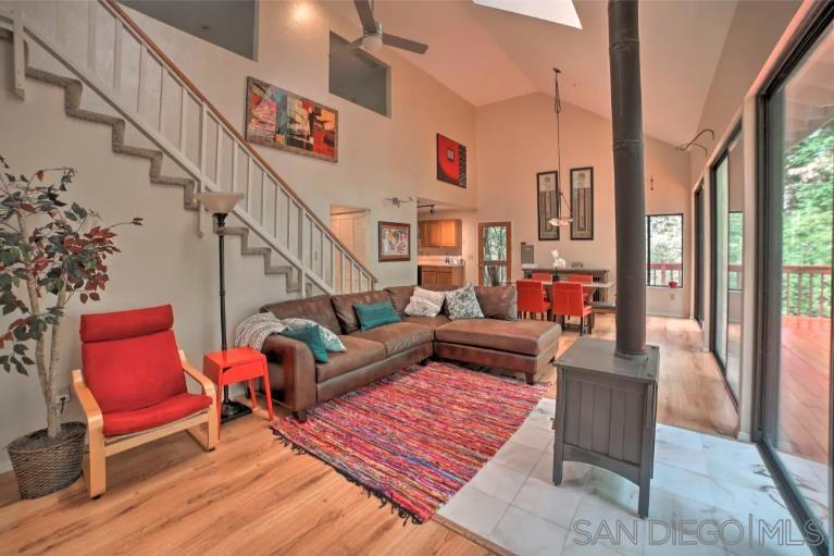 16885 Laurel Road Property Photo 4