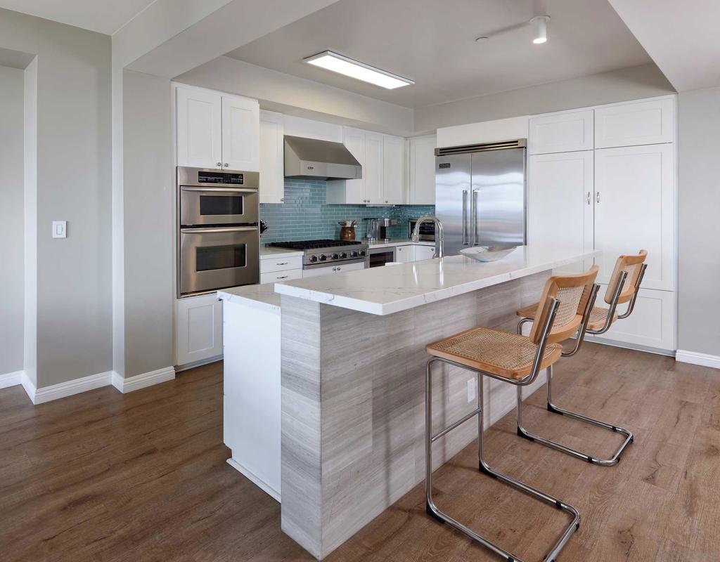 5430 La Jolla Boulevard C202 Property Photo 4
