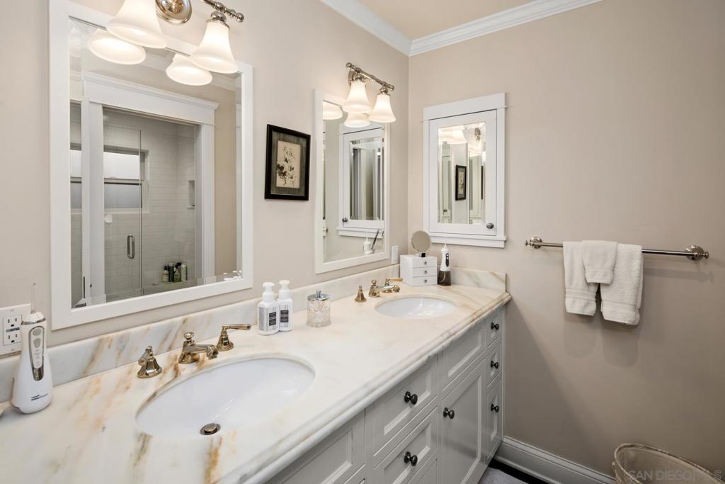501 8th Property Photo 28