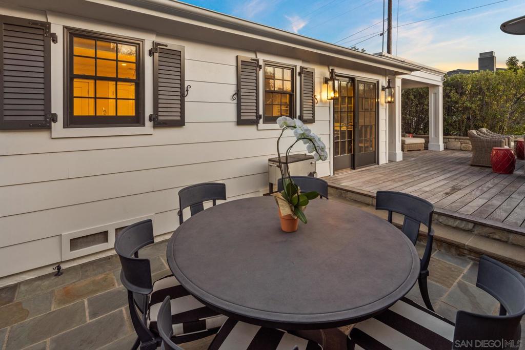 501 8th Property Photo 36