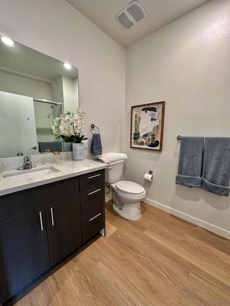 3909 Voltaire St 106 Property Photo 12