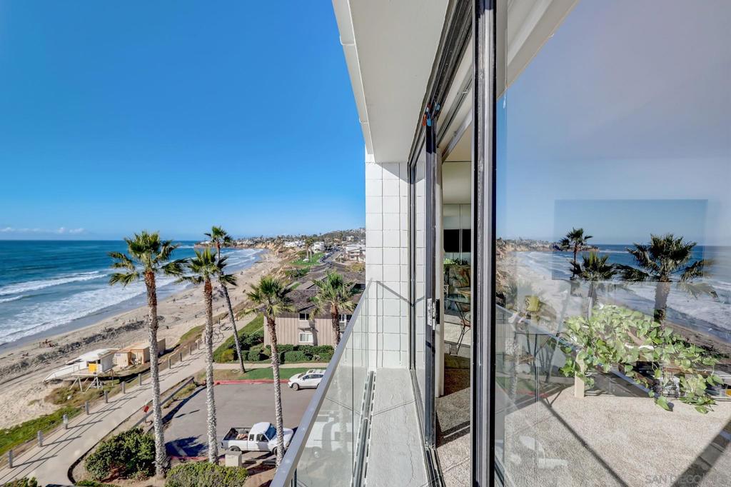 4767 Ocean Blvd 411 Property Photo 3