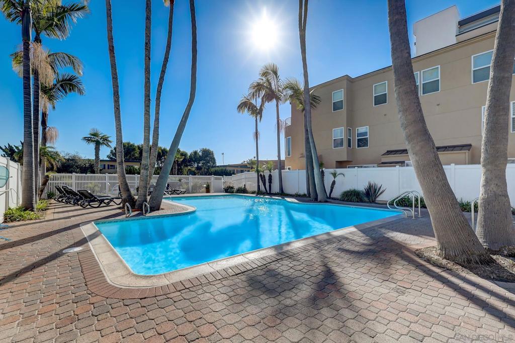 4767 Ocean Blvd 411 Property Photo 4