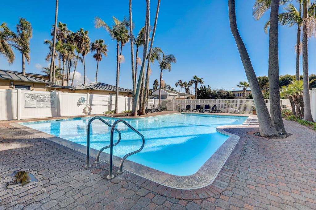 4767 Ocean Blvd 411 Property Photo 35