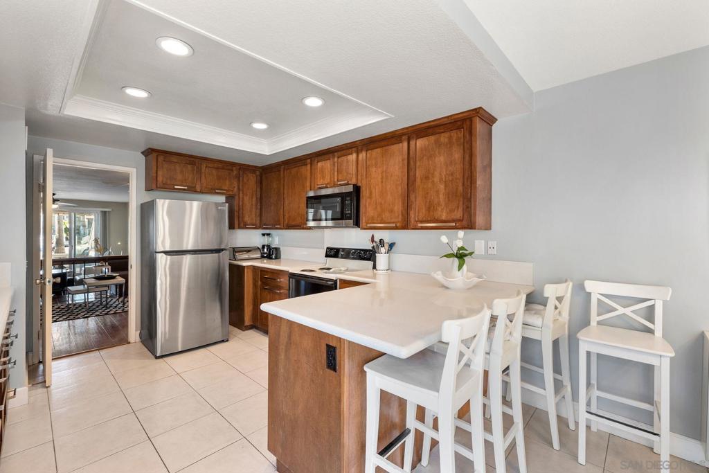 69 Kingston Property Photo 16