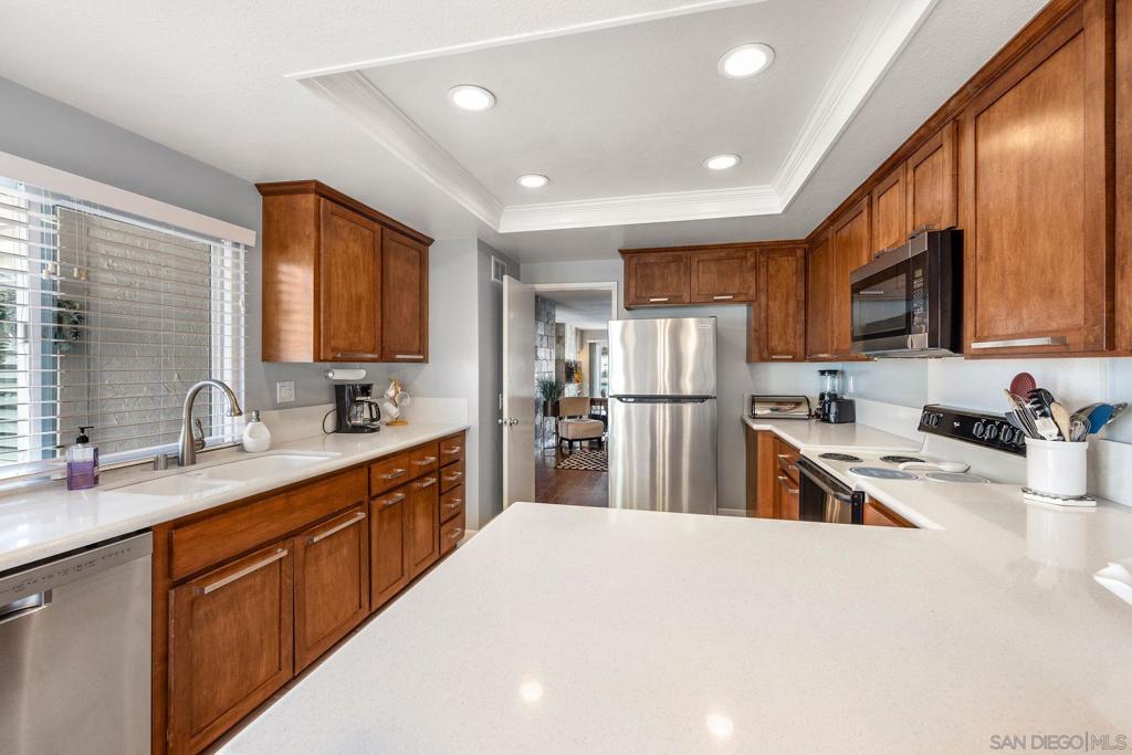 69 Kingston Property Photo 17