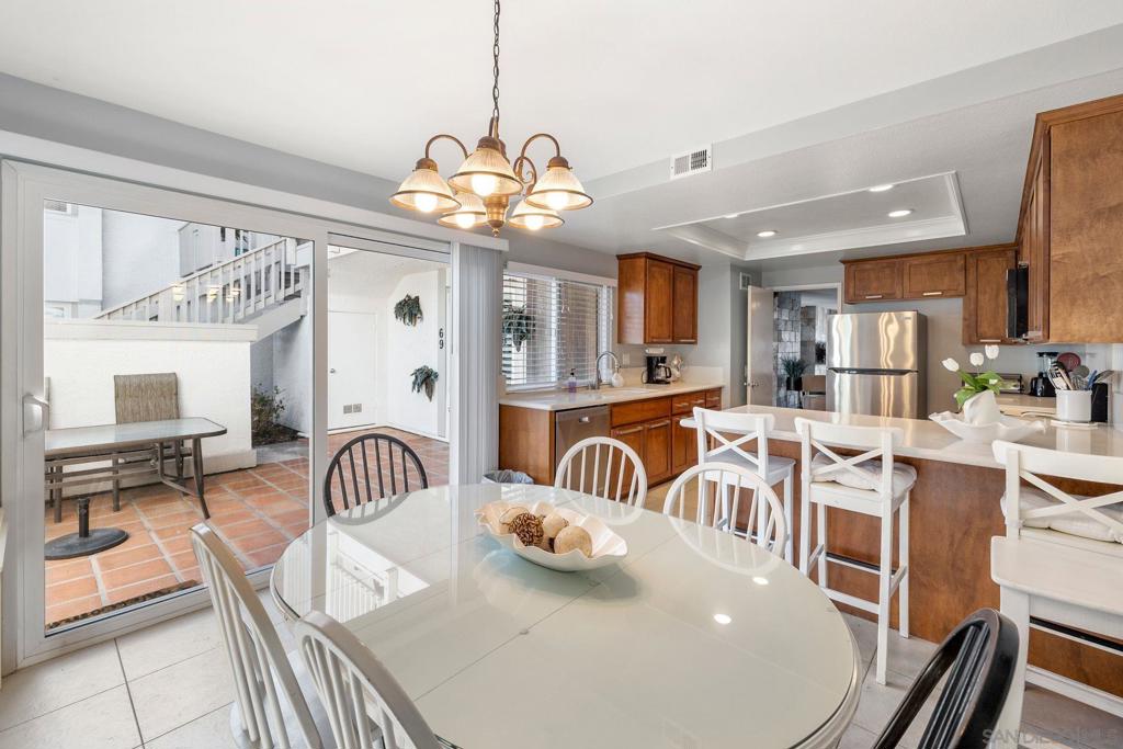 69 Kingston Property Photo 19