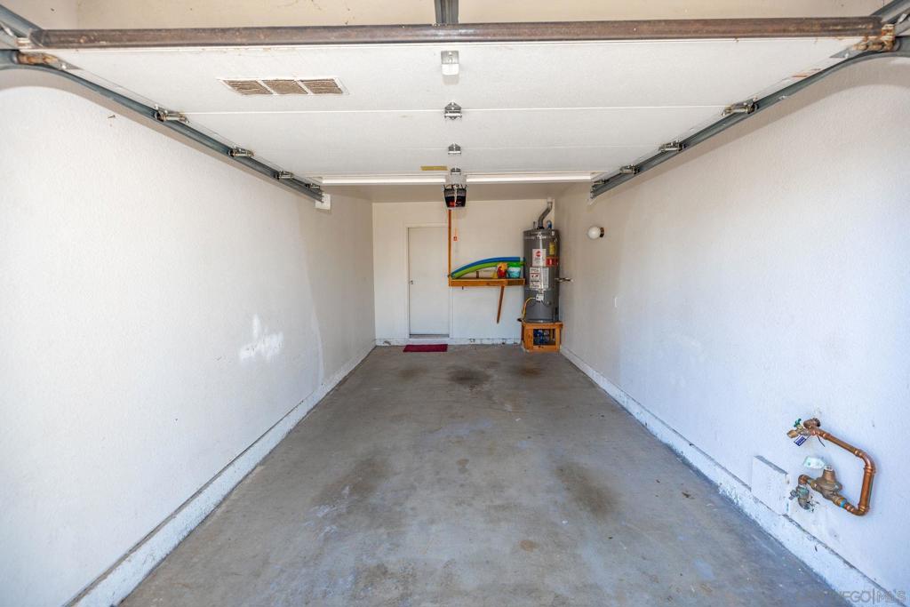 69 Kingston Property Photo 40