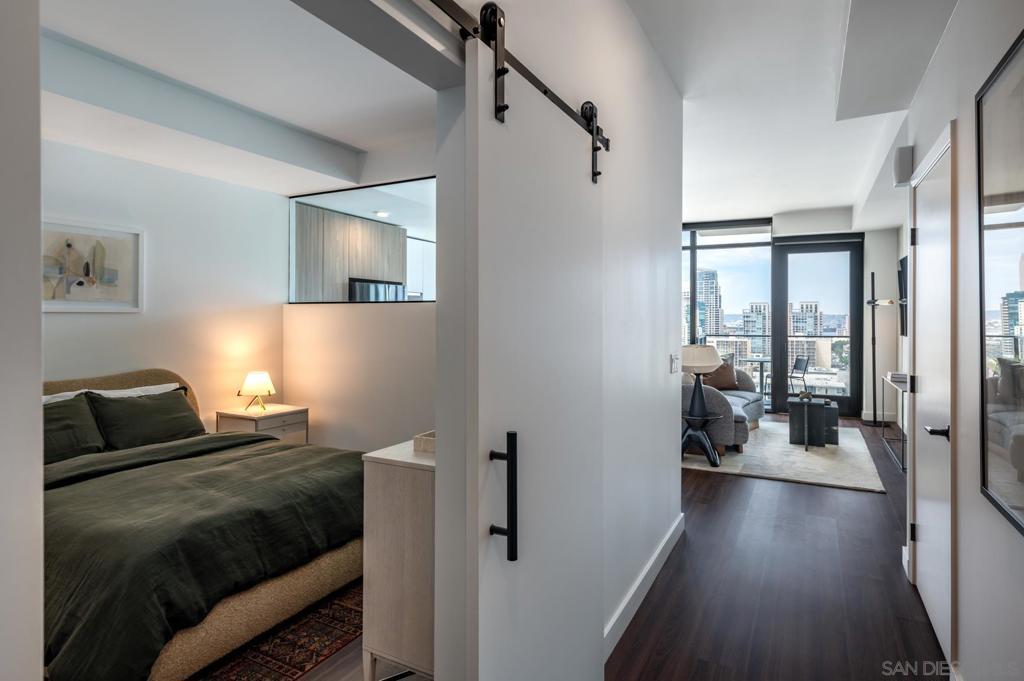 675 9th Ave 2016 Property Photo 7