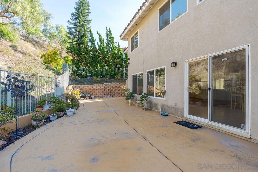 10421 Magical Waters Ct Property Photo 31
