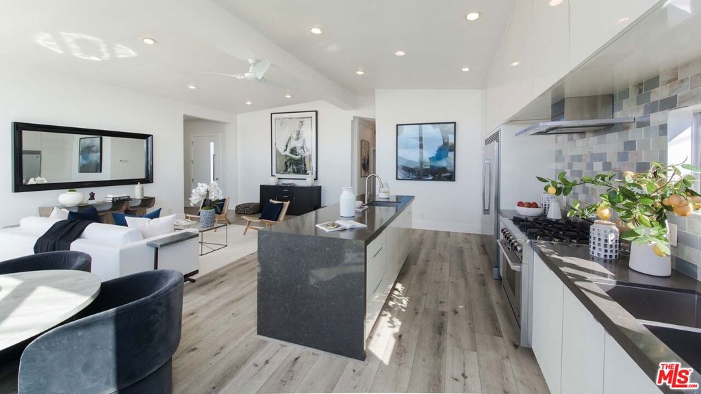 16321 B Pacific Coast Property Photo 9