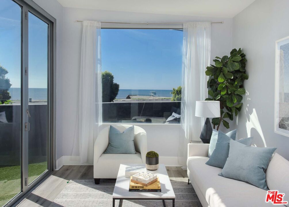 16321 B Pacific Coast Property Photo 11
