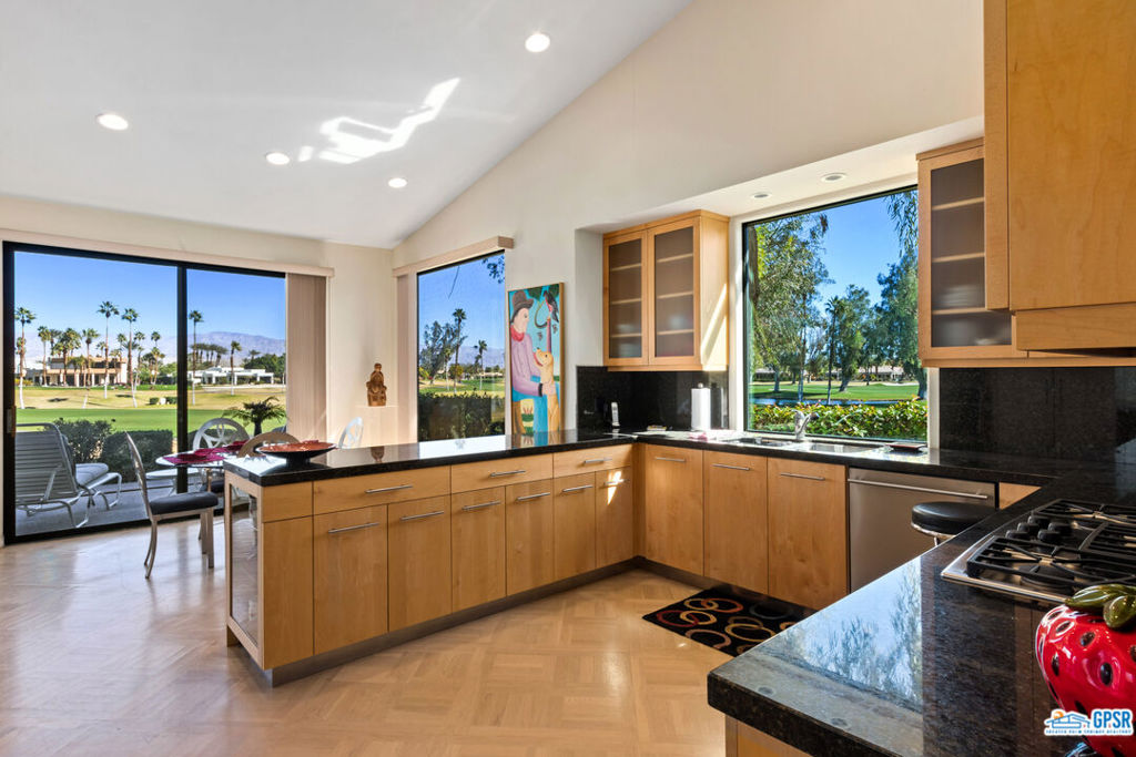 10010 Sunningdale Drive Property Photo 13