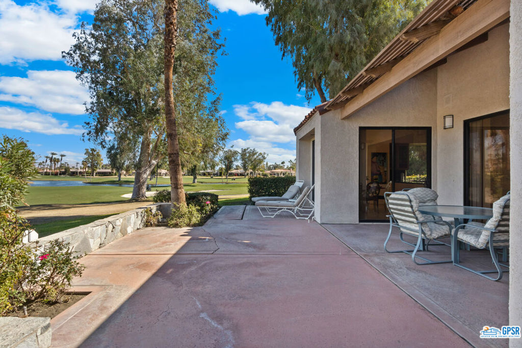 10010 Sunningdale Drive Property Photo 40