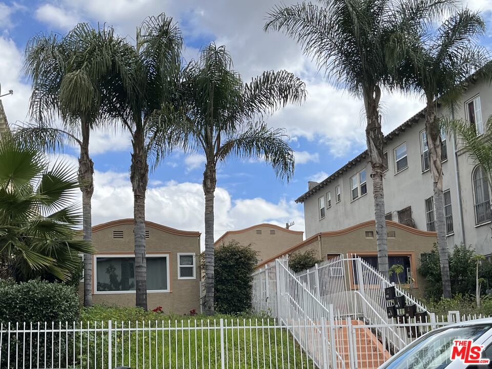 836 S CATALINA Street Property Photo 1
