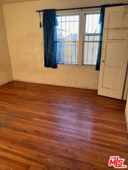 941 E Imperial Highway Property Photo 8