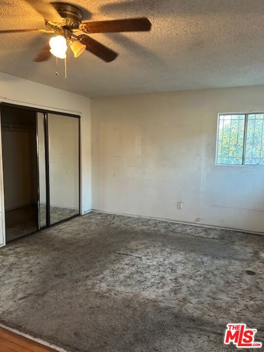 941 E Imperial Highway Property Photo 10