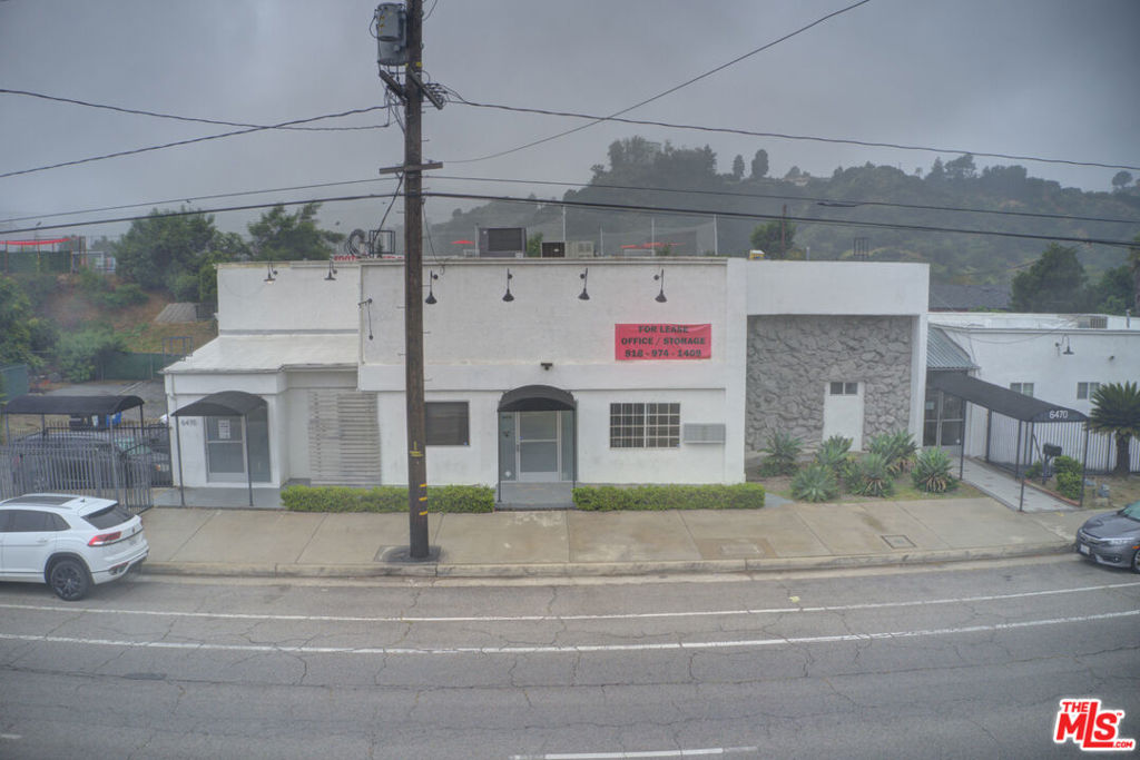 6470 Foothill Boulevard Property Photo 1