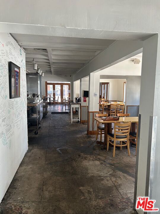 3601 Overland Avenue Property Photo 10
