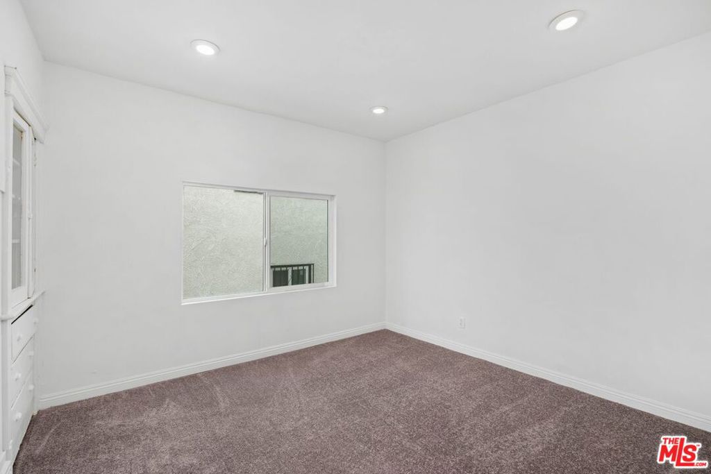 827 Lucile Avenue Property Photo 11