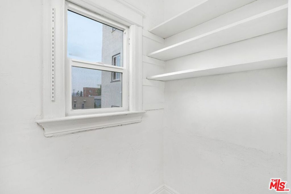 827 Lucile Avenue Property Photo 15