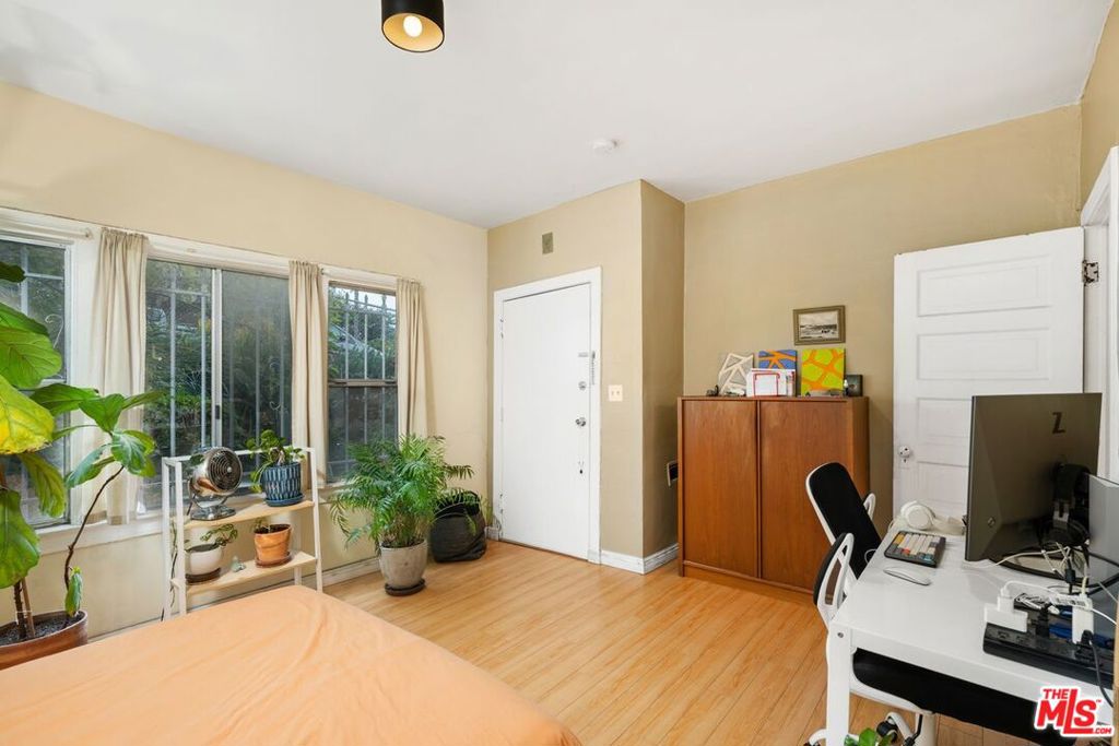 827 Lucile Avenue Property Photo 19