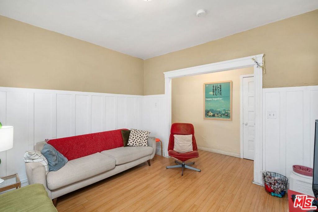 827 Lucile Avenue Property Photo 23